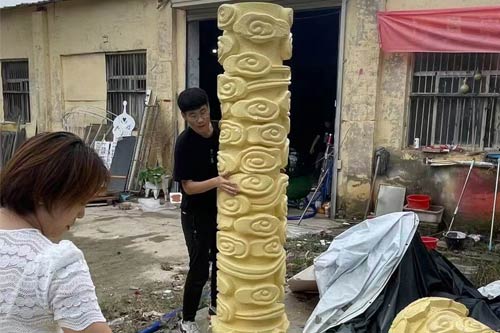 泡沫雕塑喷涂聚脲硬化材料(图2) 泡沫雕塑喷涂聚脲硬化材料案例